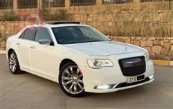 2017 كرايسلر 300