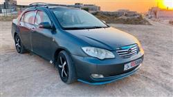 2010 بي واي دي F3