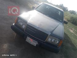 1991 مرسيدس بنز E-Class