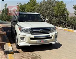 2014 تويوتا لاندكروزر