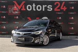 2013 تويوتا أفالون