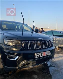 2017 جيب جراند شيروكي