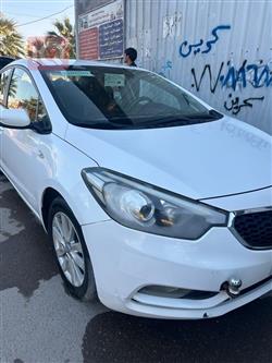 2015 كيا سيراتو