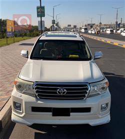 2014 تويوتا لاندكروزر