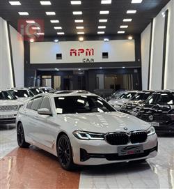 2021 بي ام دبليو الفئة 5