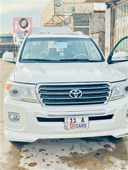 2013 تويوتا لاندكروزر