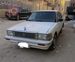 1990 تويوتا كراون