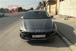 Hyundai Elantra 2023