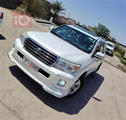 2014 تويوتا لاندكروزر