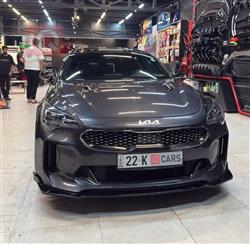 2022 كيا ستينغر
