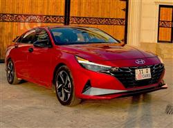 Hyundai Elantra 2023
