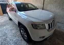 2011 جيب جراند شيروكي