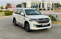 2020 تويوتا لاندكروزر