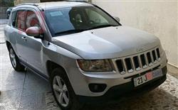 2012 جيب كومباس