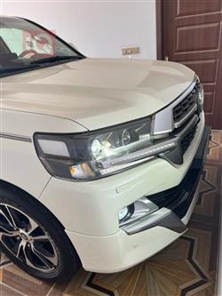 2021 تويوتا لاندكروزر