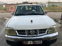 2010 نيسان بيك اب