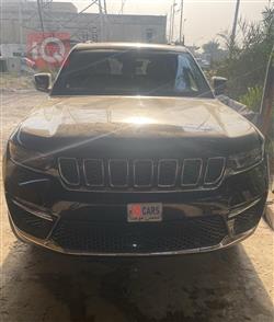 2023 جيب جراند شيروكي