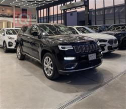 2021 جيب جراند شيروكي