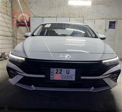 Hyundai Elantra 2025