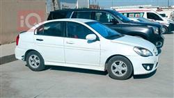 2011 هيونداي أكسنت