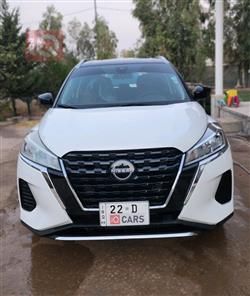 2022 نيسان كيكس