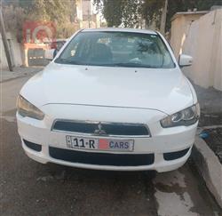 2015 ميتسوبيشي لانسرEX