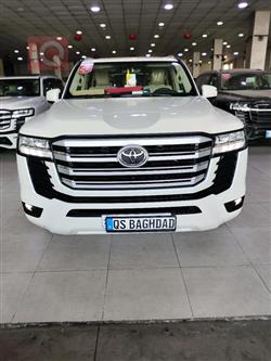 2025 تويوتا لاندكروزر