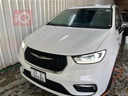 2023 كرايسلر باسيفيكا