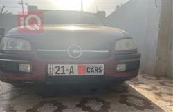 1995 اوبل أوميغا