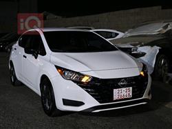 2023 نيسان فيرسا