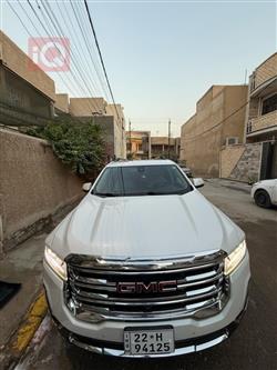 2022 جي ام سي اكاديا