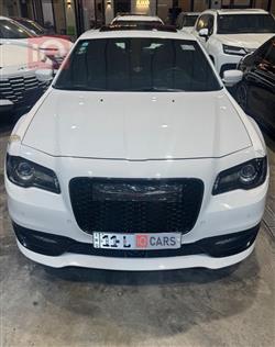 Chrysler 300 2023