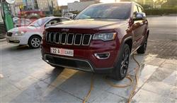 2017 جيب جراند شيروكي