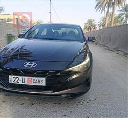 Hyundai Elantra 2022