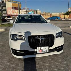 2022 كرايسلر 300