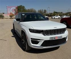 2024 جيب جراند شيروكي