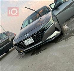 Hyundai Elantra 2022