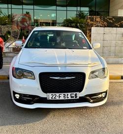 2018 كرايسلر 300