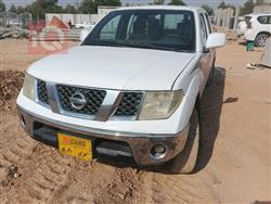 2010 نيسان بيك اب