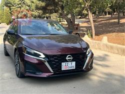 Nissan Altima 2024