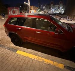 2014 جيب جراند شيروكي