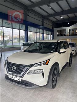 2021 نيسان روج