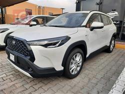 2025 تويوتا كورولا كروس