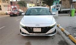 Hyundai Elantra 2023