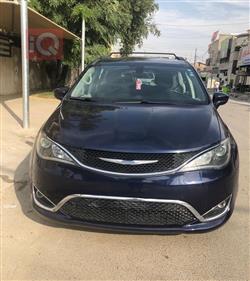 2018 كرايسلر باسيفيكا