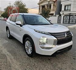 2024 ميتسوبيشي اوتلاندر