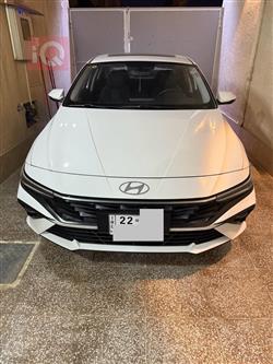 Hyundai Elantra 2025