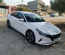 Hyundai Elantra 2023