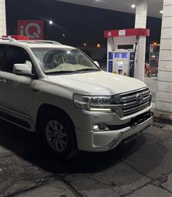 2018 تويوتا لاندكروزر