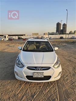 2015 هيونداي أكسنت